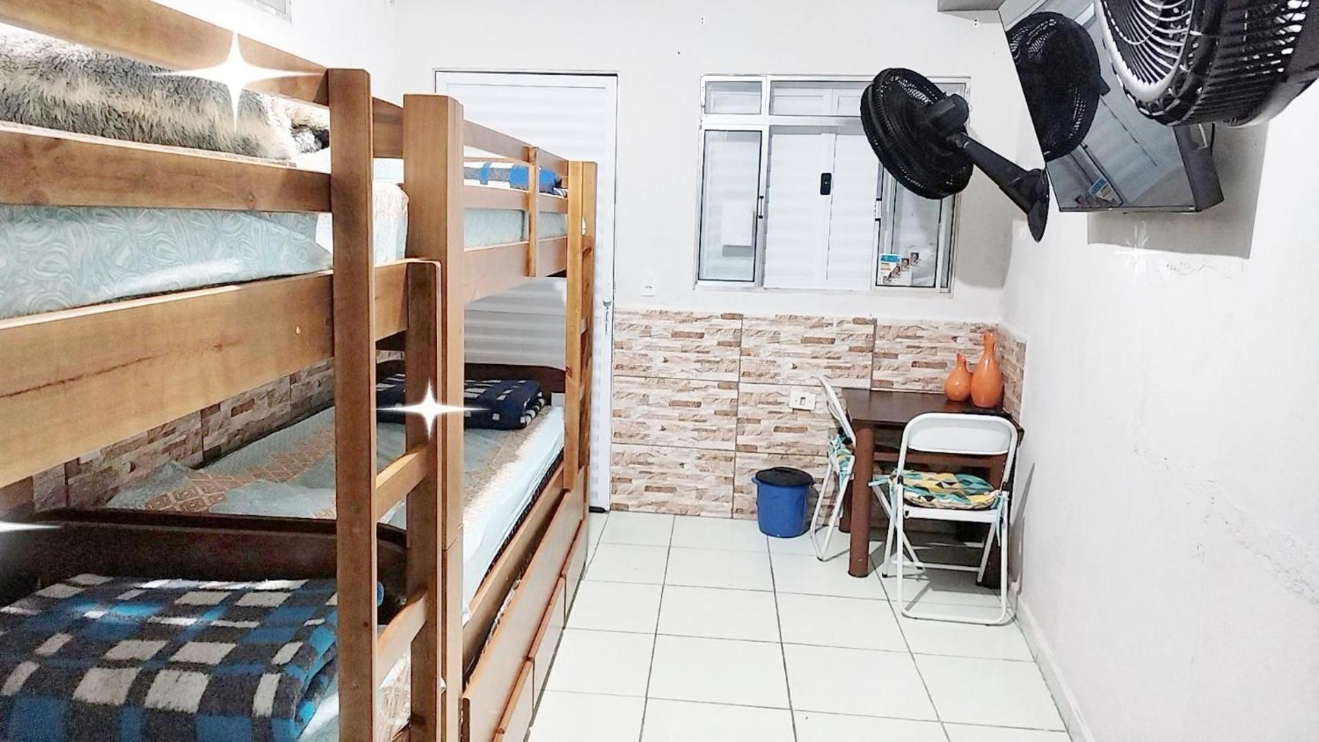 Vitoria Hostel Guarulhos Quarto foto